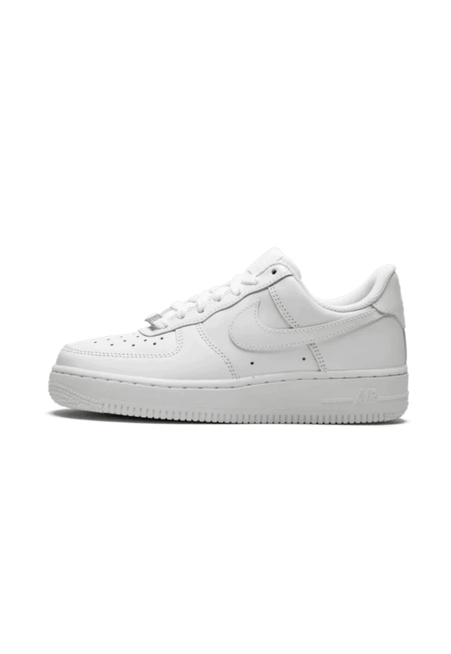 Nike Air Force 1 Low 07 Triple White - SneakCenter