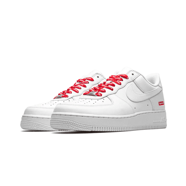 Nike Air Force 1 Low White Supreme - SneakCenter
