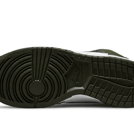 Nike Dunk High Cargo Khaki - SneakCenter
