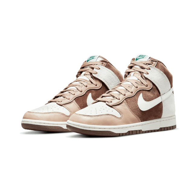 Nike Dunk High Light Chocolate - SneakCenter
