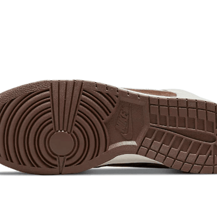 Nike Dunk High Light Chocolate - SneakCenter