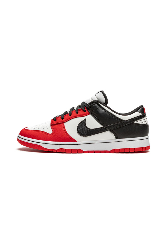 Nike Dunk Low EMB NBA 75th Chicago - SneakCenter