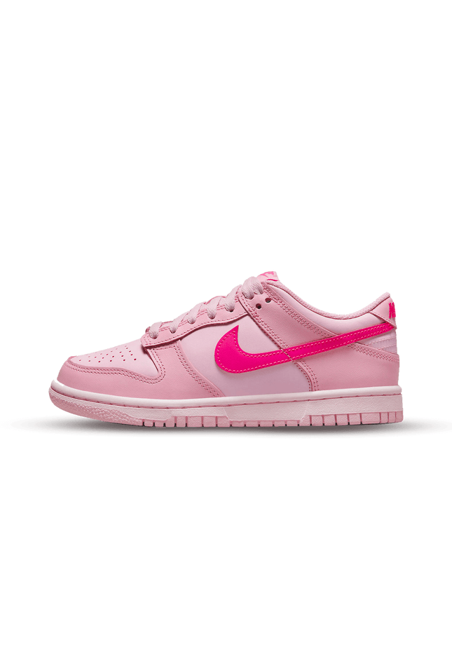 Nike Dunk Low Triple Pink (GS) - SneakCenter
