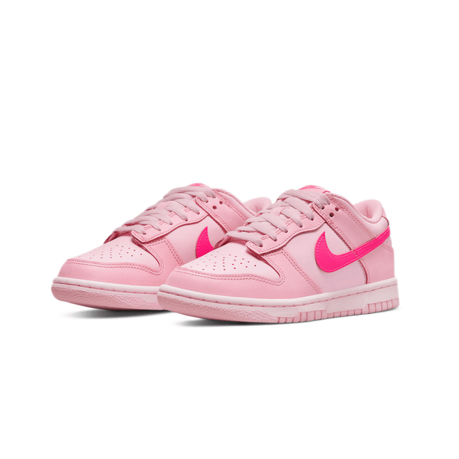 Nike Dunk Low Triple Pink (GS) - SneakCenter